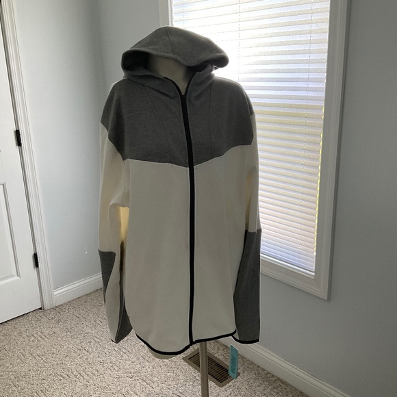 NWT athletic white jacket, large. - Picture 1 of 11
